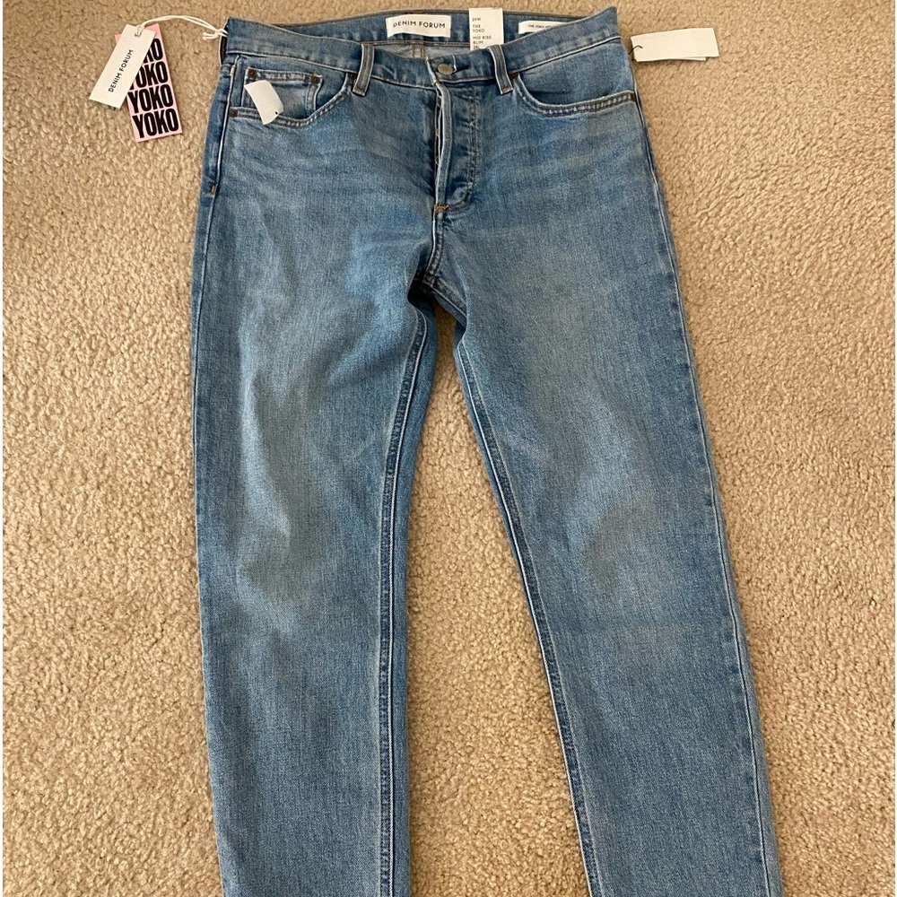 Aritzia Yoko Slim straight jeans